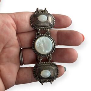 90's Silver & Nacre Baroque Bracelet